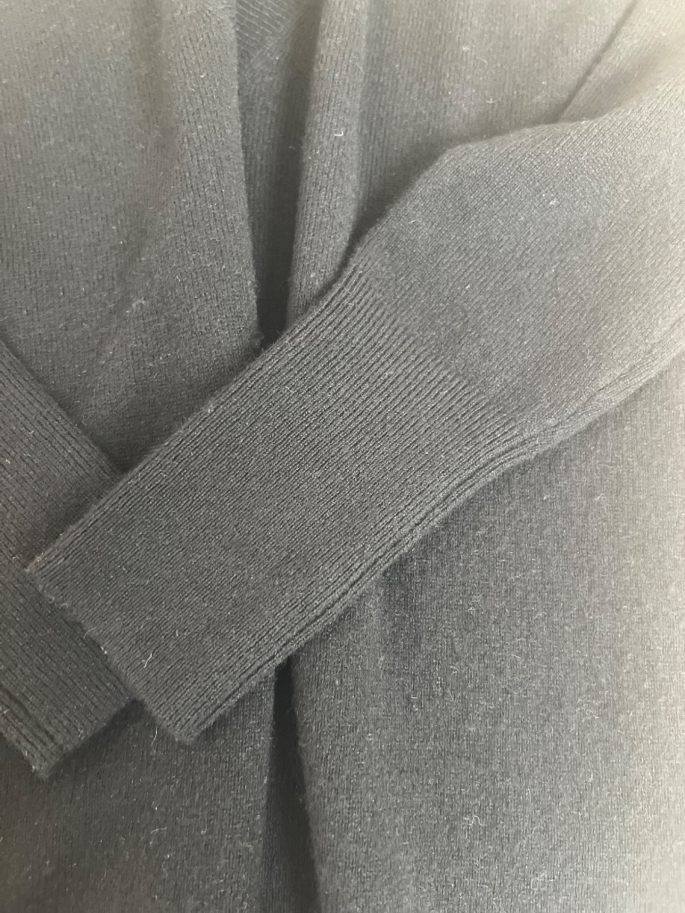 J.Crew 100% Cashmere Black V-Neck Sweater XS | Relaxed Oversized Fit | Classic M - Picture 7 of 7
